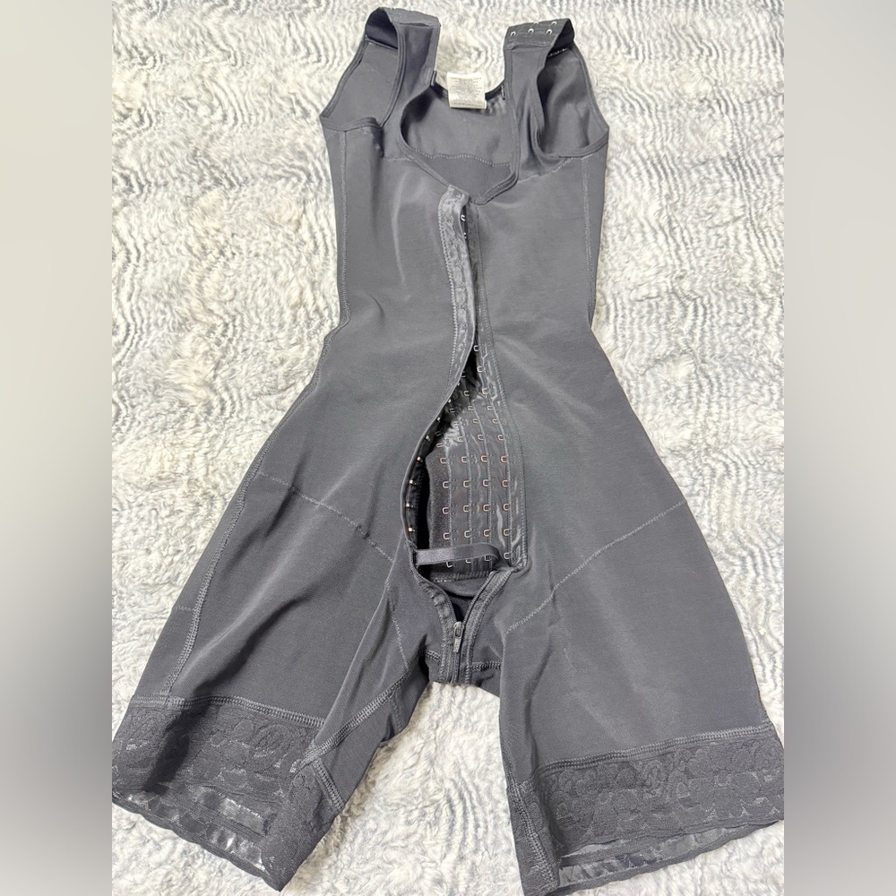 Women's Gray Shapewear Bodysuit